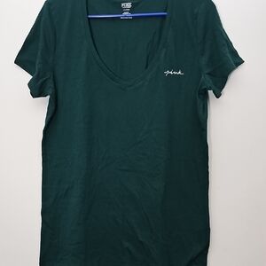 PINK Victoria's Secret Women's Green V neck & Shorts PJ Set Never Worn